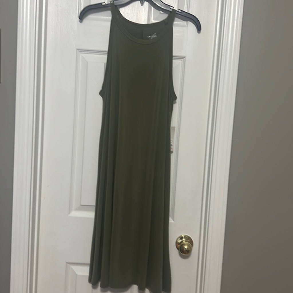 Sleeveless Green Dress Nwt